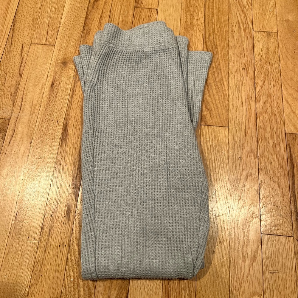 Aerie Gray Waffle Knit Leggings